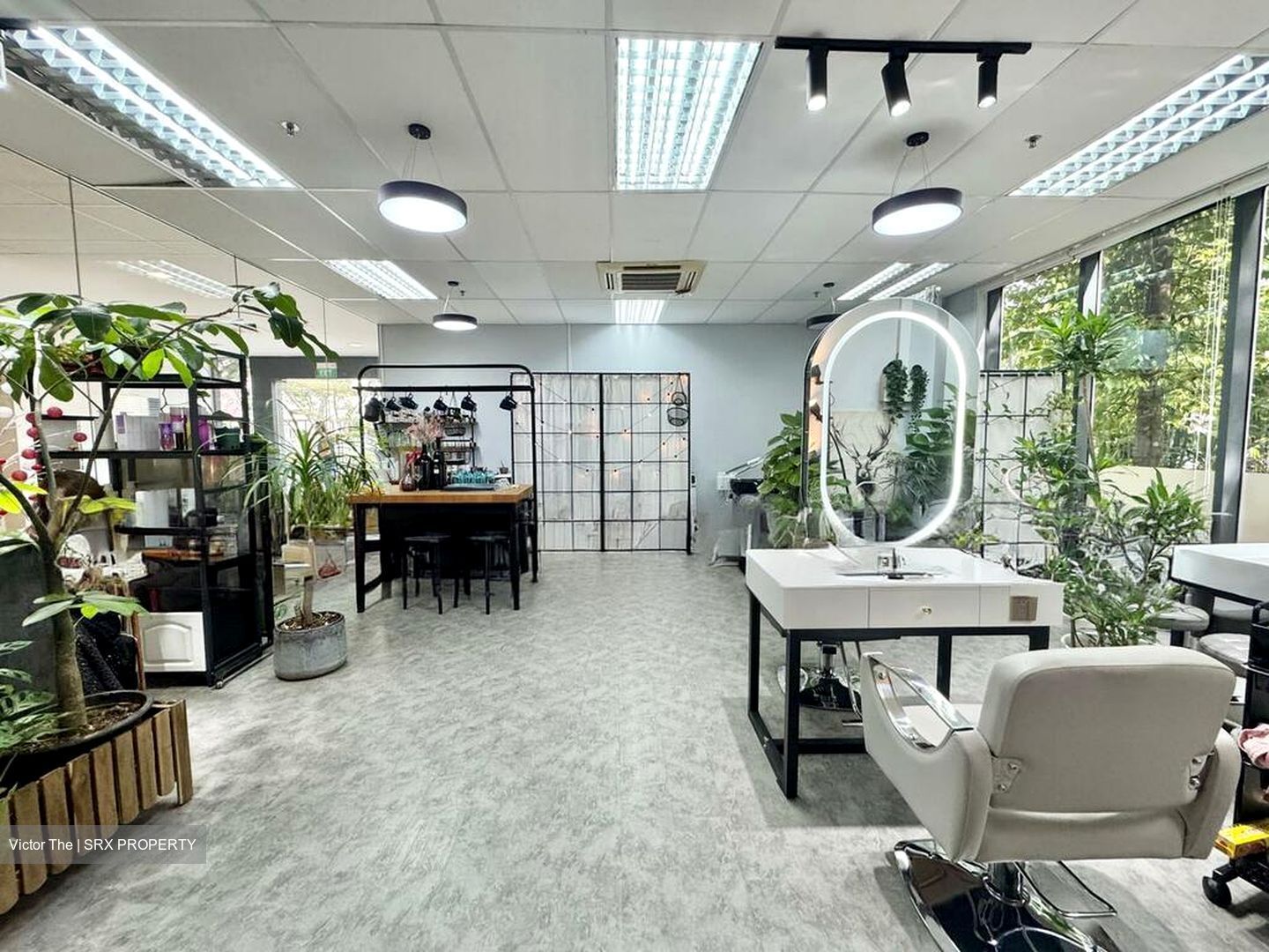 The Mezzo (D12), Retail #502871211